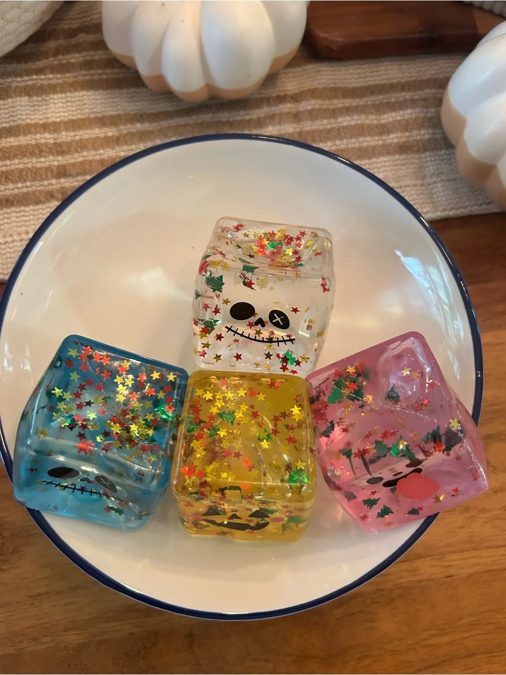 Festive Glitter Face Ice Cube Party Favors in Blue, Yellow, Pink, Clear